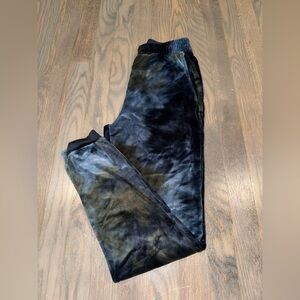 Women’s Tie Dye Velvet Pants